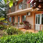 Guest house фернандес Chernomorets