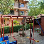 фернандес Guest house 3*