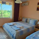 Guest house фернандес Chernomorets
