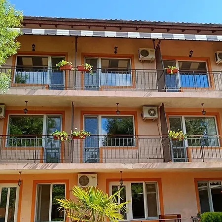 фернандес 3*