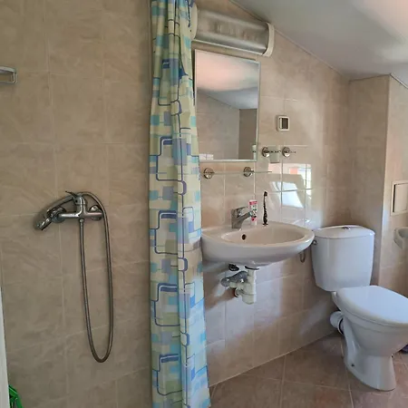 фернандес Guest house 3*